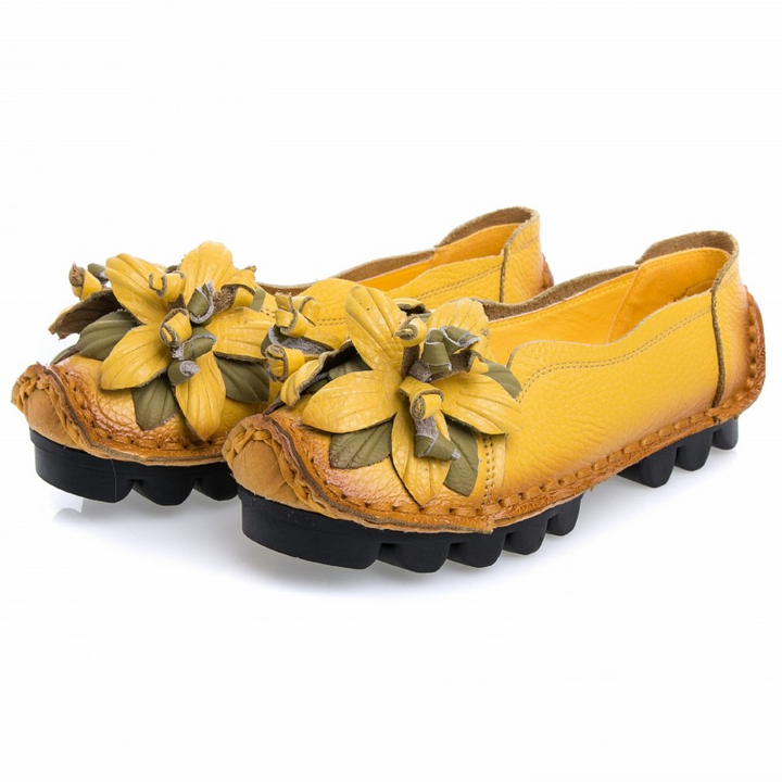 Genuine Leather Soft Soled Comfy Flower Flats Loafer - Elegant Casual Footwear for Women