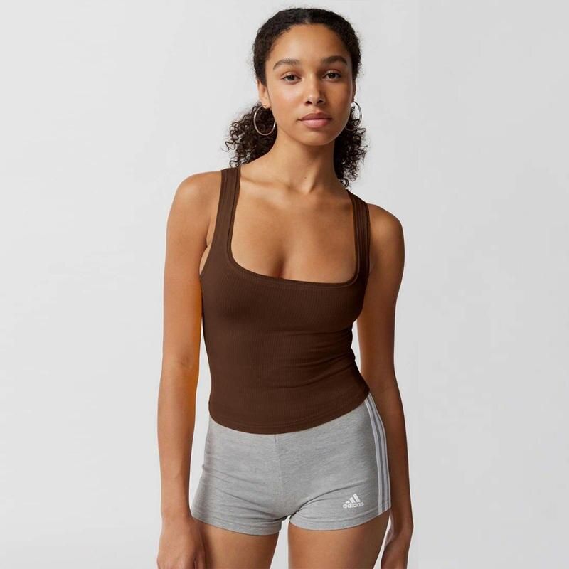 Top cropped de tricô chique sem mangas