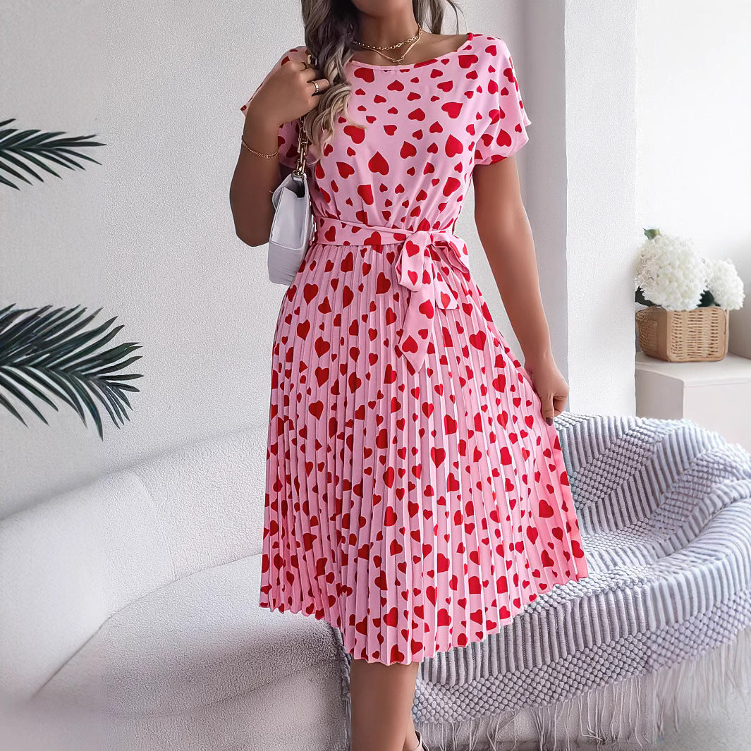 Casual Contrast Color Love Heart Short Sleeve Waist-controlled Pleated Dress