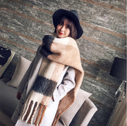 Cashmere-inspired scarf, view 3 - MRSLM
