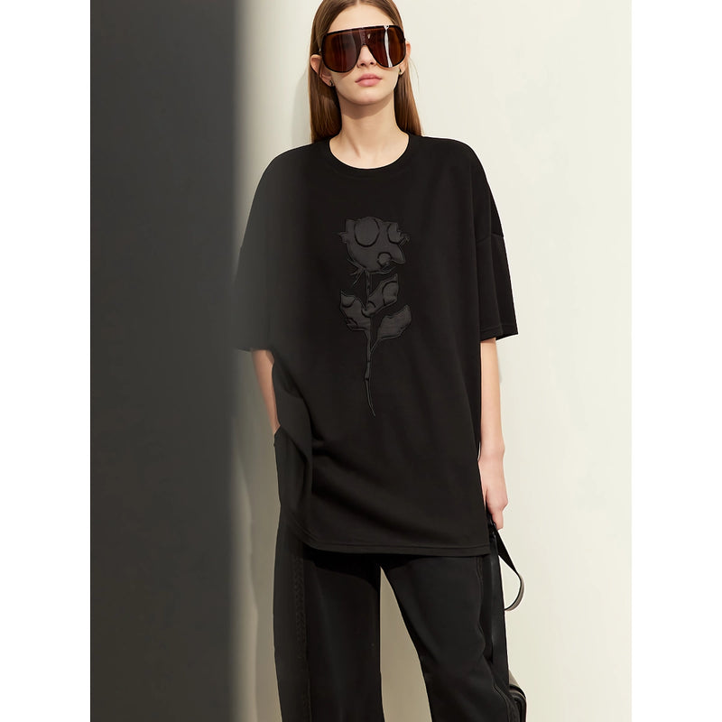 minimalist loose embroidered tee for women, view 6 - MRSLM