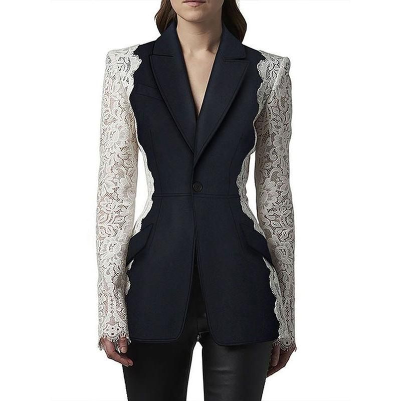 Damenblazer mit Spitzenpatchwork