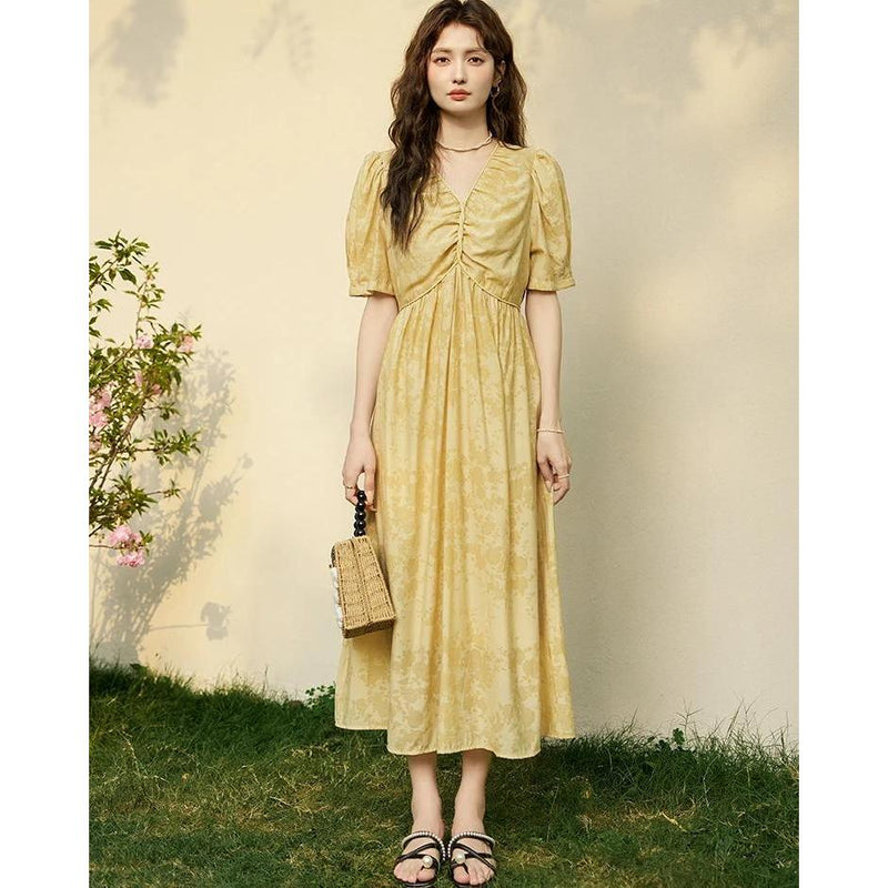 Vestido elegante de chiffon com decote em V e estampa floral