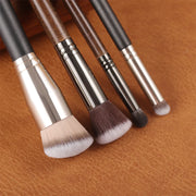 4-in-1 makeup brush set, view 6 - MRSLM