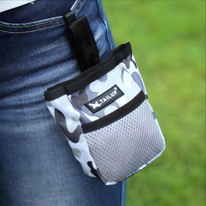 dog training treat pouch, view 5 - MRSLM