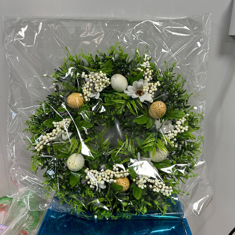 Easter door garland, view 9 - MRSLM