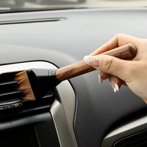 Black sandalwood car interior cleaning brush - MRSLM