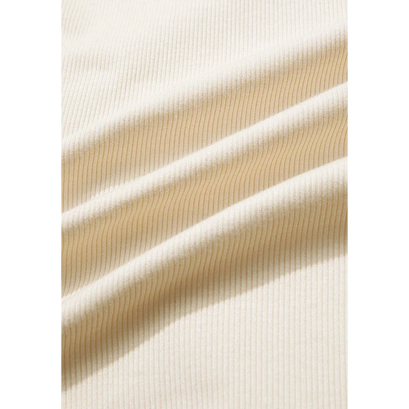 Schickes, figurbetontes T-Shirt mit V-Ausschnitt für Damen