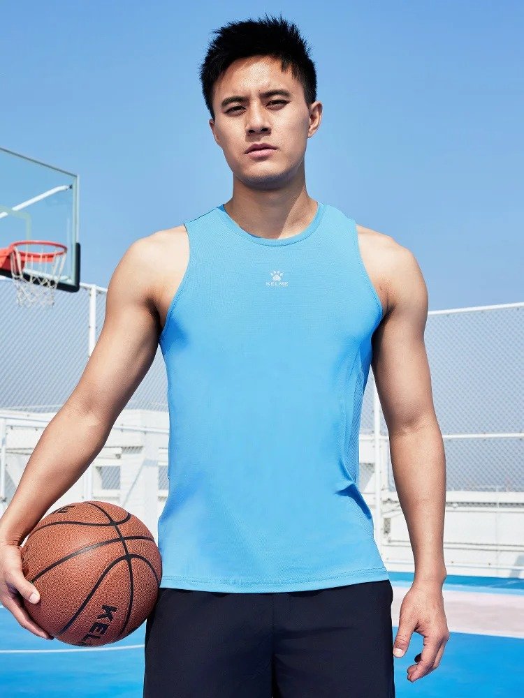 men's ice silk quick-dry sports tank top, view 4 - MRSLM