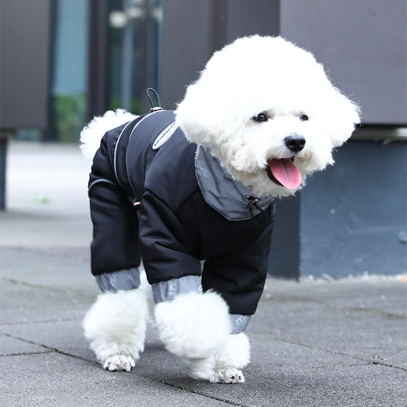 Casaco refletor de inverno para cães de pequeno e médio porte.