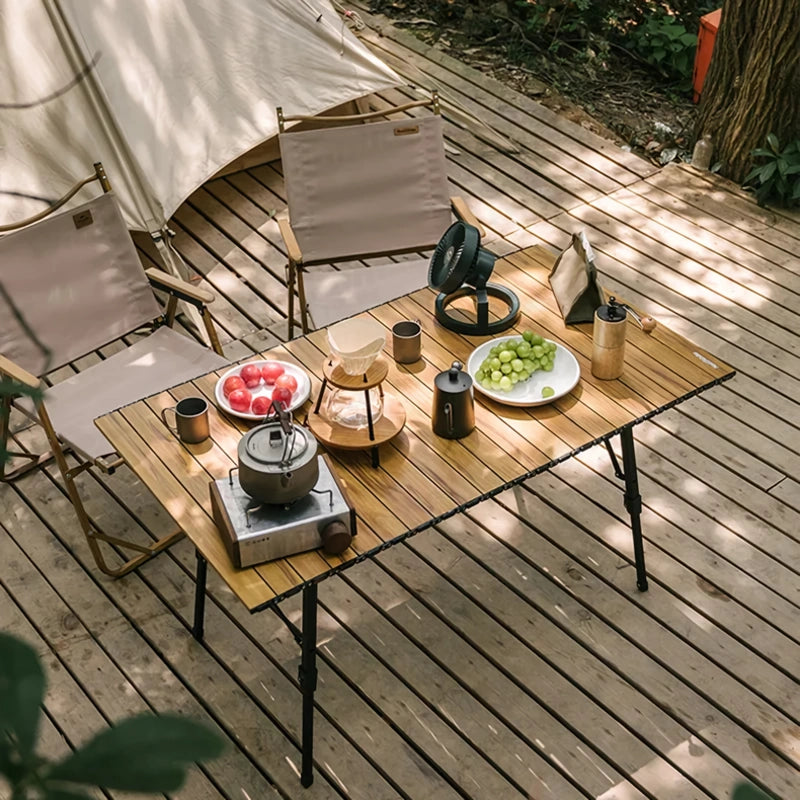 Tragbarer, klappbarer Campingtisch aus Aluminium