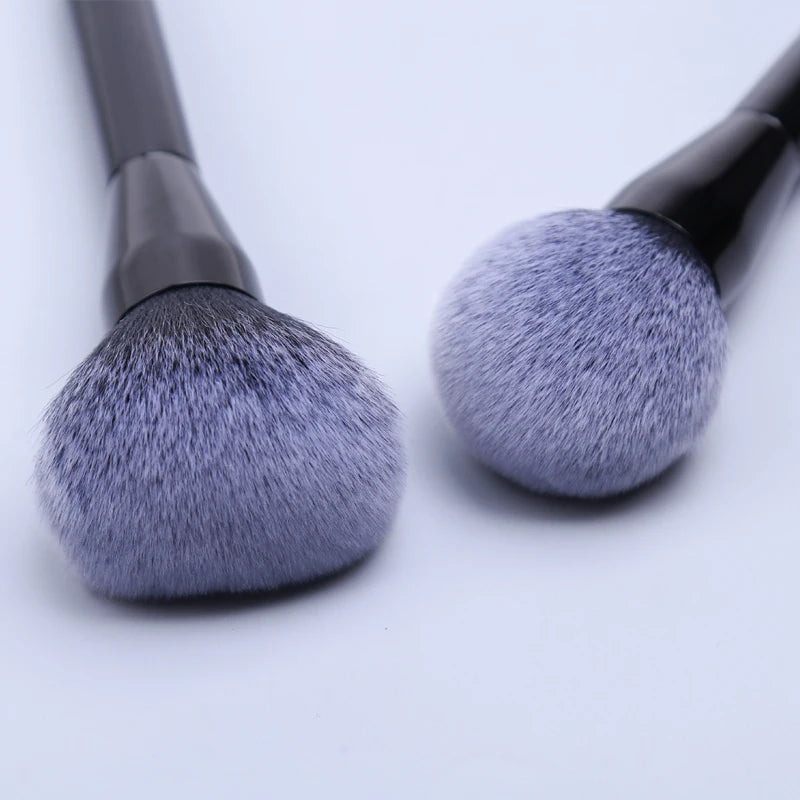 soft large makeup brush, view 5 - MRSLM