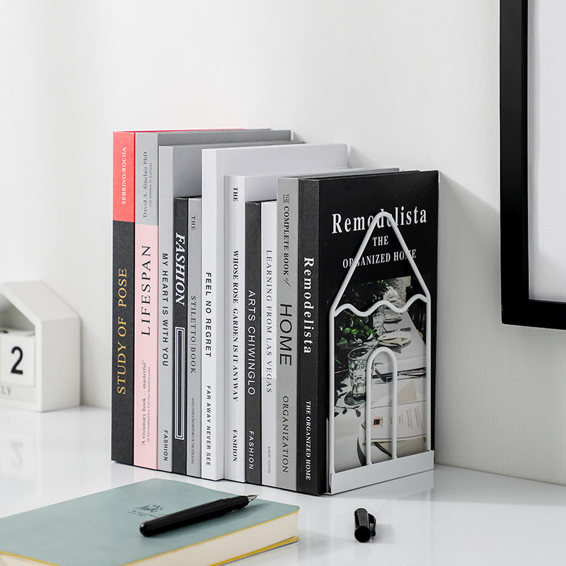 black and white iron bookends, view 15 - MRSLM