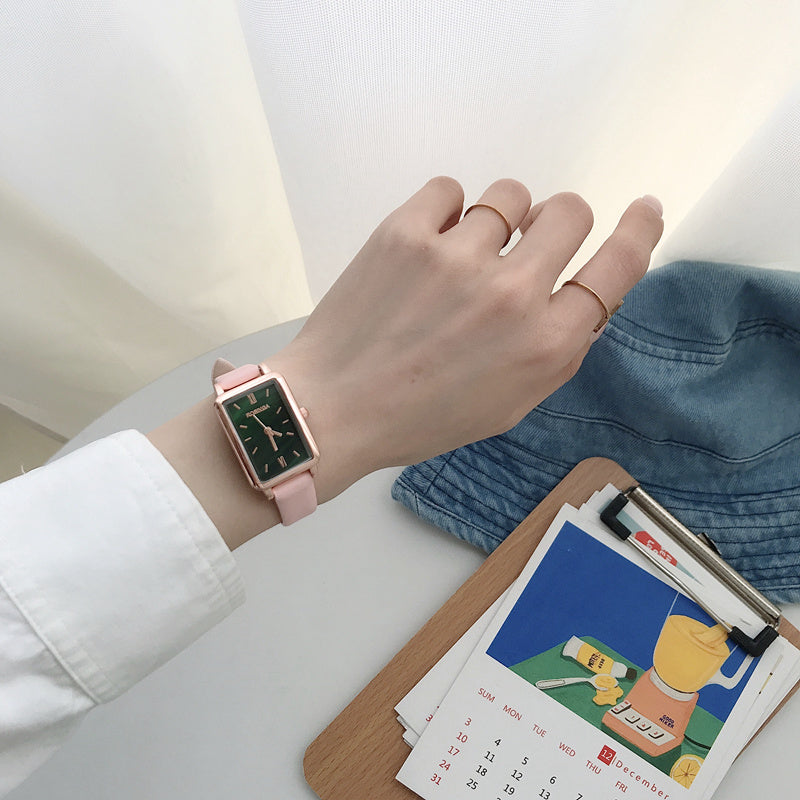 Retro Square Lace Small Female Watch