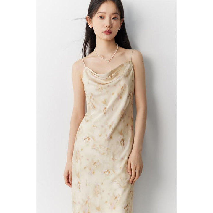 Summer Romance Mid-Length Floral Sling Dress