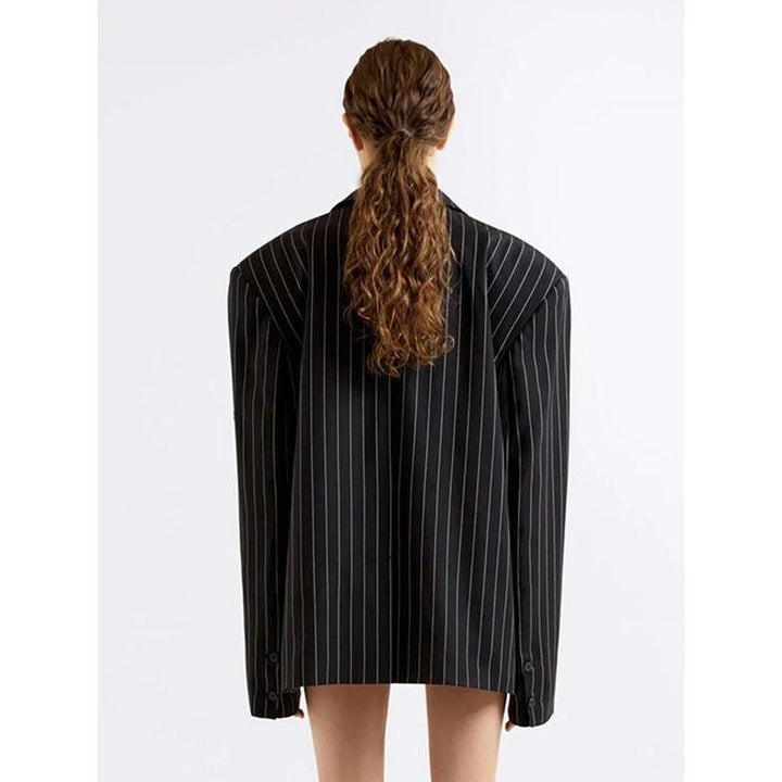 Elegant Stripe 2-Piece Set: Long Sleeve Blazer & High Waist Shorts