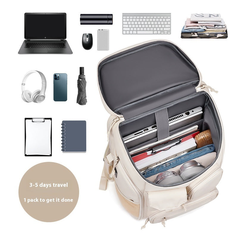 Mochila masculina de lazer e viagem com grande capacidade.