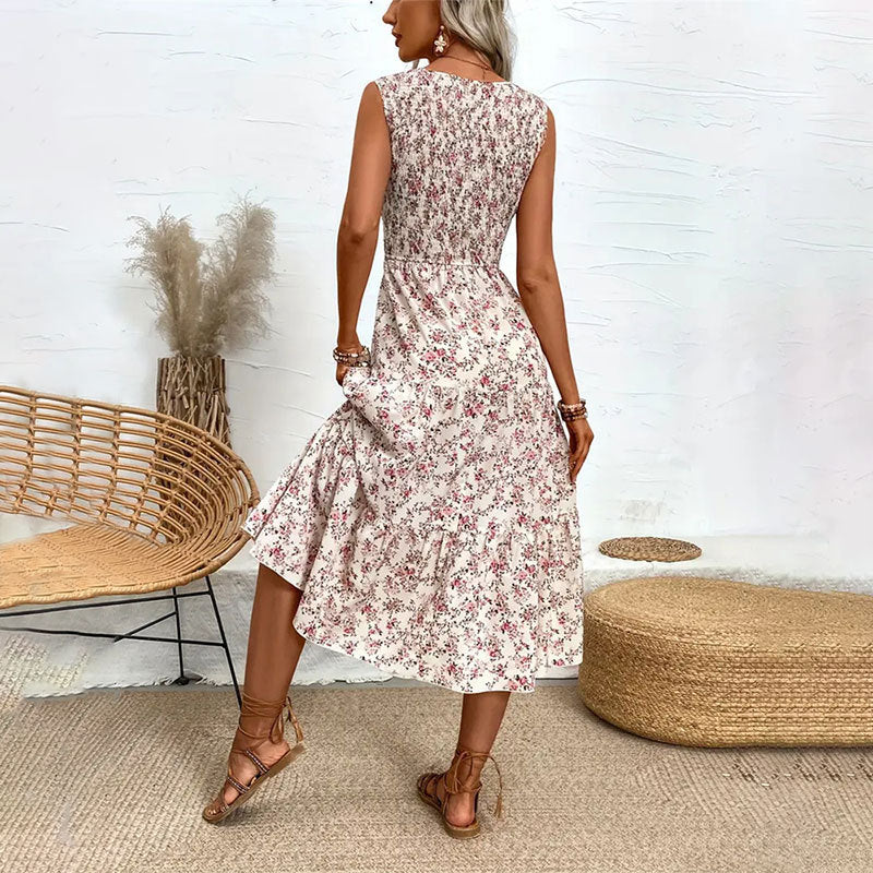 Langes, ärmelloses Kleid mit floralem Volant