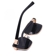 Oversized square sunglasses with chain, view 16 - MRSLM