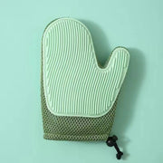 cat grooming gloves, view 3 - MRSLM