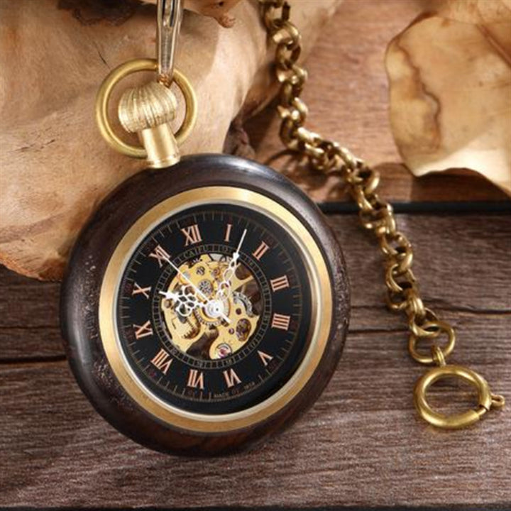 Red Copper Wood Roman Scale Retro Mechanical Pocket Watch