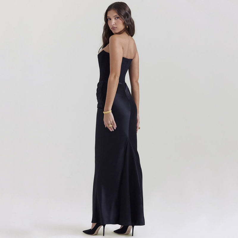 Vestido longo tomara que caia estilo bainha