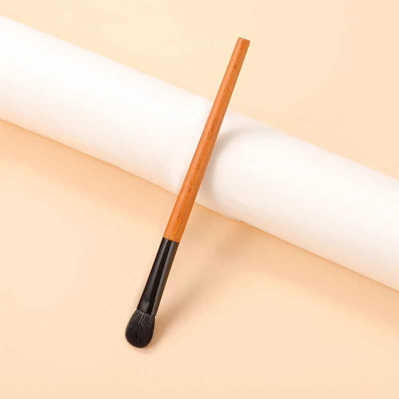 eye makeup brush for crease, eyeshadow and highlighter, view 11 - MRSLM