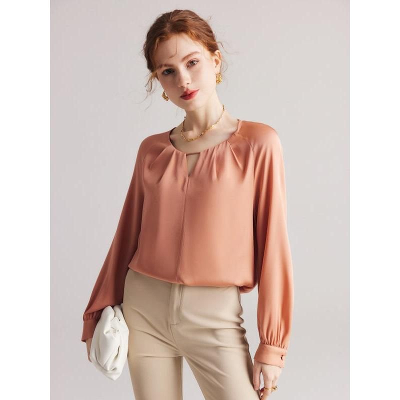 Blusa elegante de manga raglan em mistura de seda