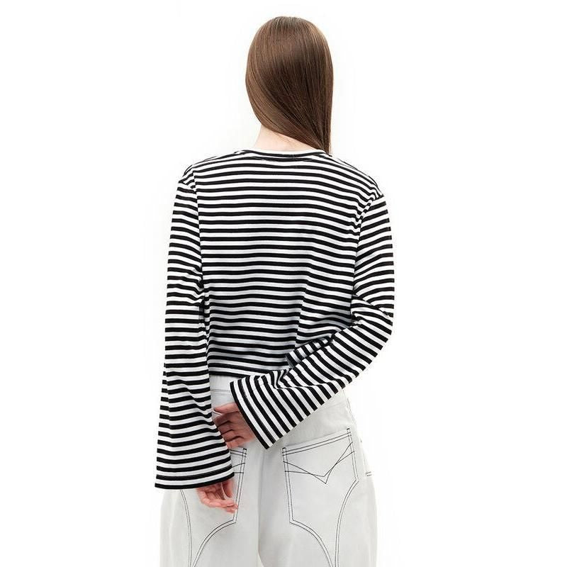 Camiseta elegante de manga comprida com listras