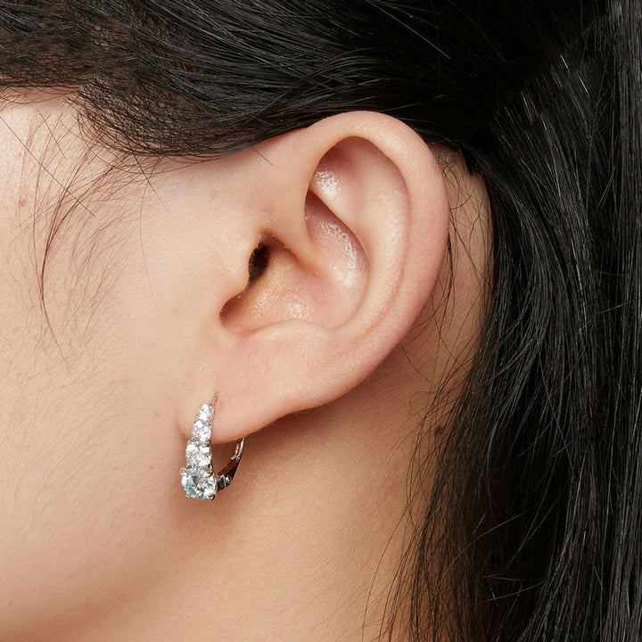 Personalized Elegant Style S925 Sterling Silver Moissanite Ear Ring