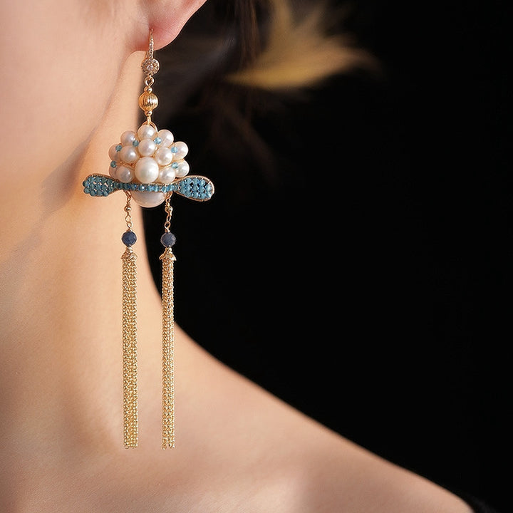 High-grade Pearl Earrings With Female Minority Design Sense