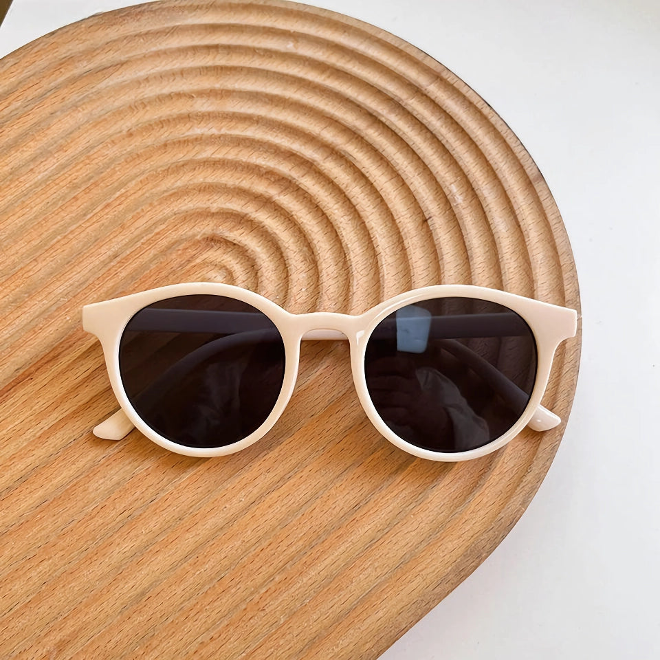 Chic Retro Round Sunglasses for Women