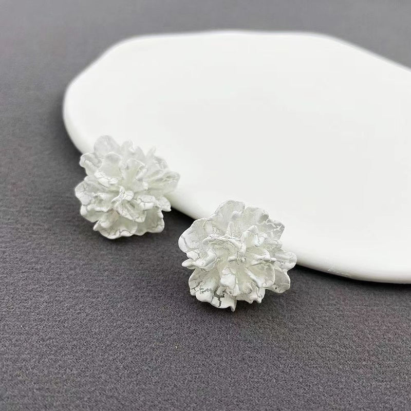 white floral stud earrings, view 7 - MRSLM
