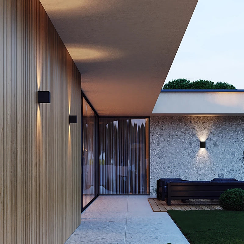 Verstellbare LED-Außenwandleuchte