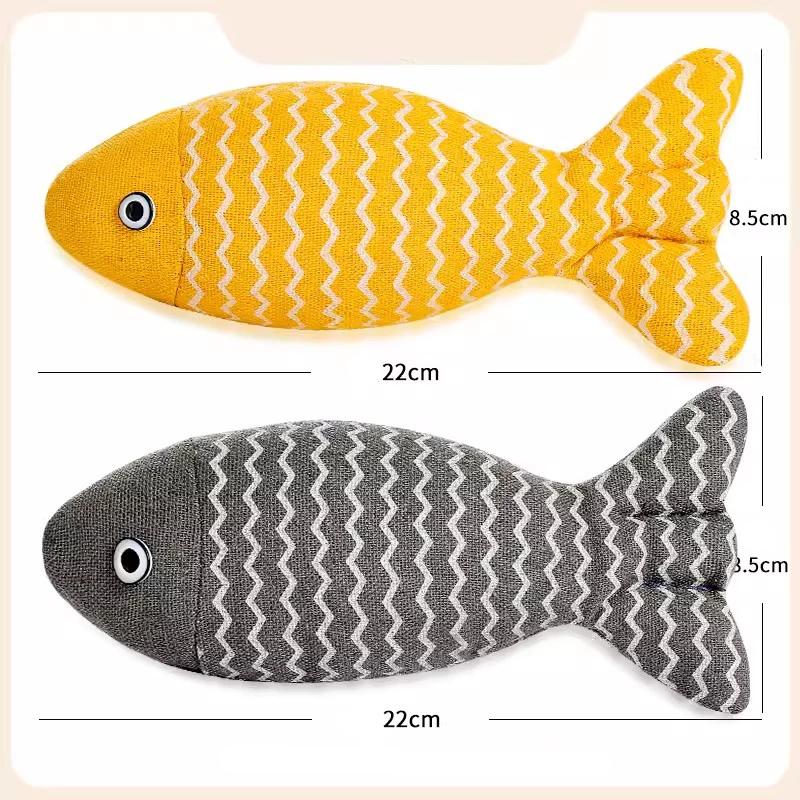 Interactive cat fish toy, view 3 - MRSLM