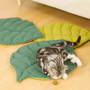 leaf-shaped cat bed mat, view 4 - MRSLM