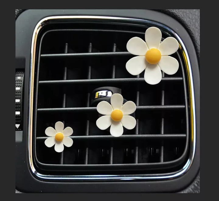 Candy-Colored Five-Petal Daisy Car Perfume Clip