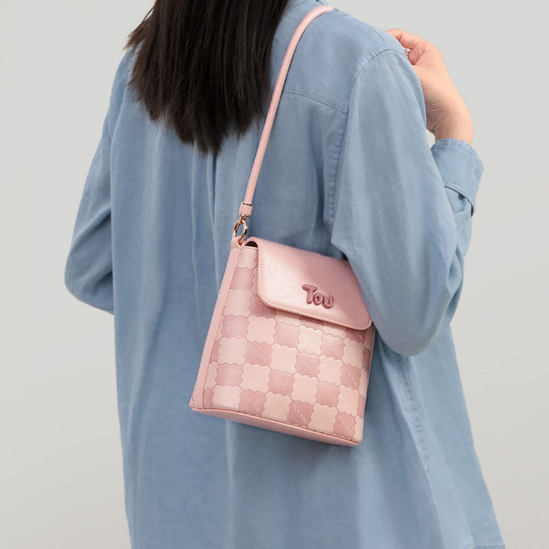 biscuit pattern crossbody bag, view 6 - MRSLM