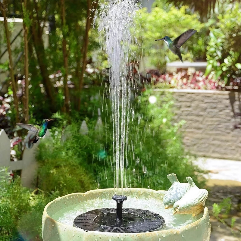 3-Watt-Solarbrunnen mit LED-Beleuchtung und mehreren Düsen