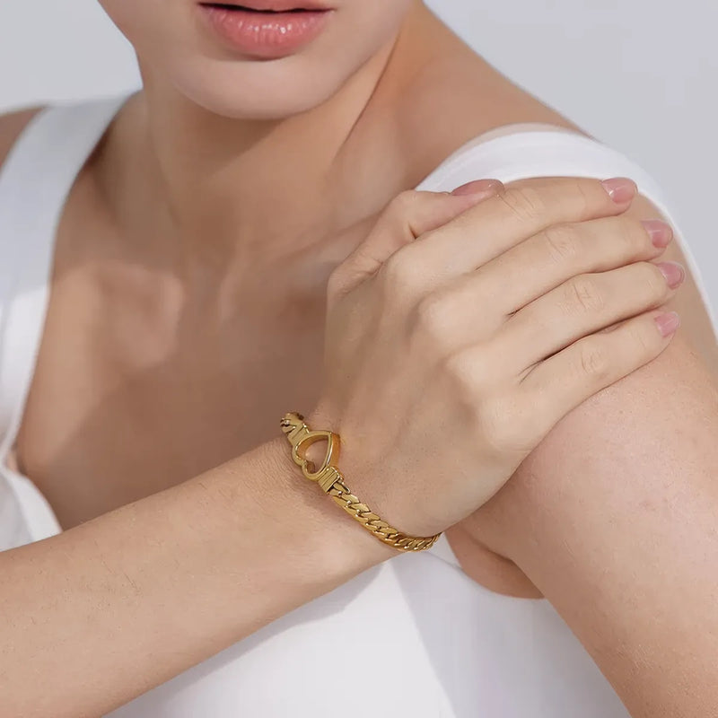 love heart cuban chain bracelet, view 6 - MRSLM
