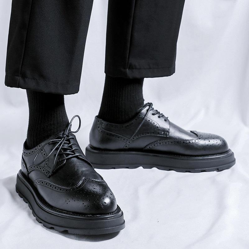 Vintage men's leather brogue shoes - MRSLM