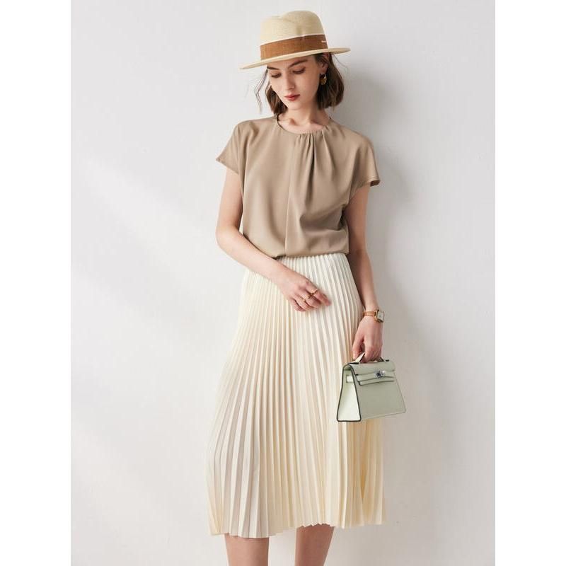 chic summer casual silk blouse, view 4 - MRSLM
