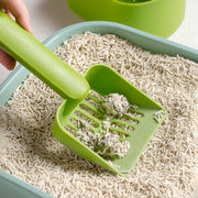 plastic cat litter scoop with self-cleaning base, view 3 - MRSLM