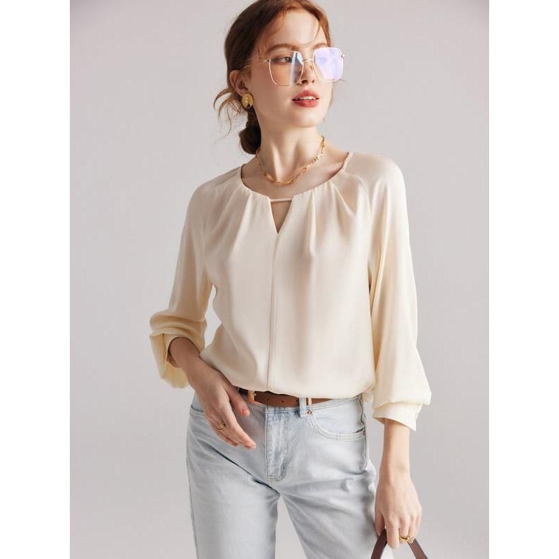 Blusa elegante de manga raglan em mistura de seda