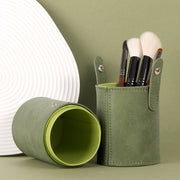 Green makeup brush holder, view 3 - MRSLM