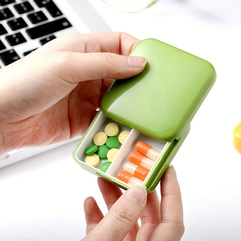 compact push-pull pill case - MRSLM