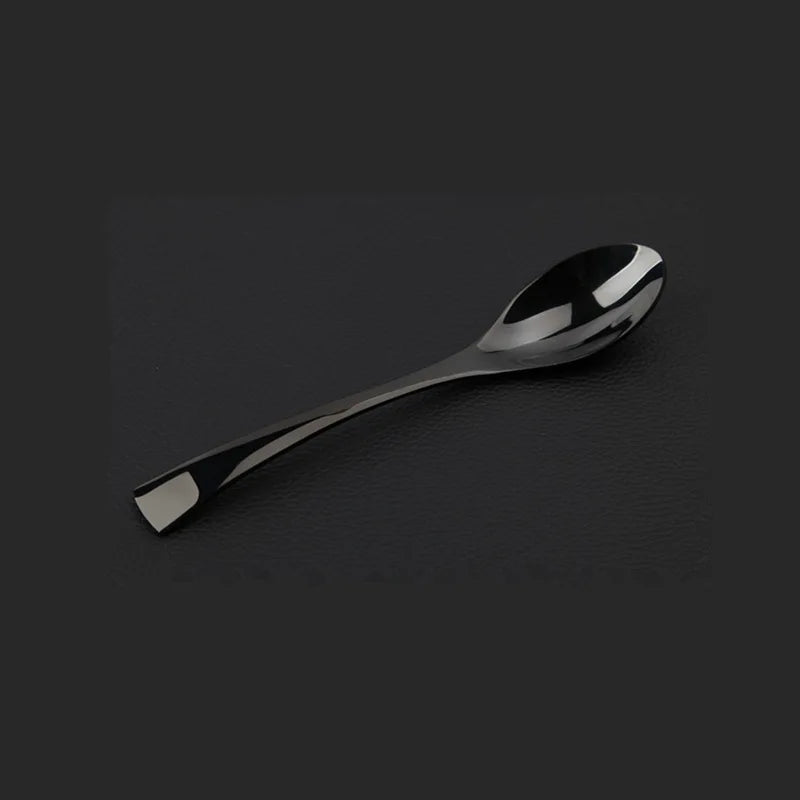 Klassisches Besteckset „Black Rose“