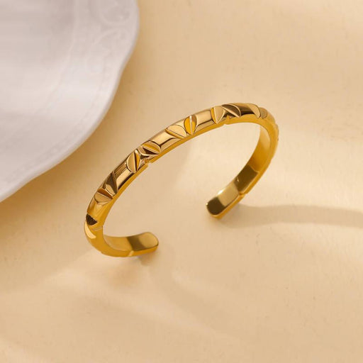 handmade gold-tone geometric cuff bracelet - MRSLM