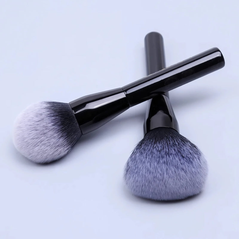 multi-purpose makeup brush, view 4 - MRSLM