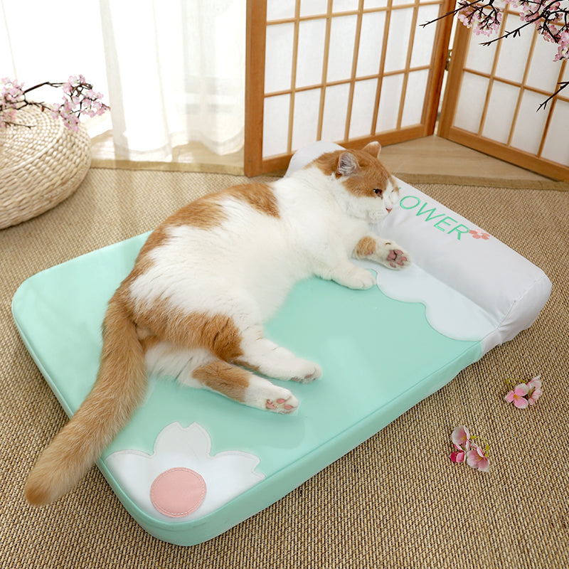 cozy pet bed with pillow, view 3 - MRSLM